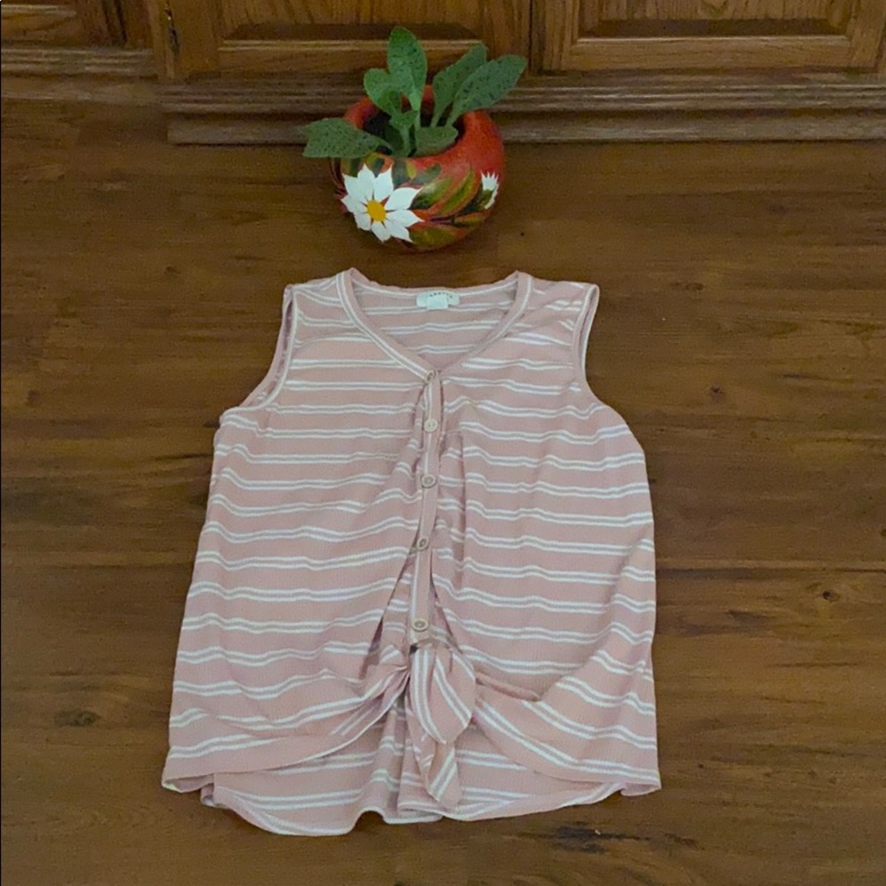 Pink Tank blouse with tie in front Great condition